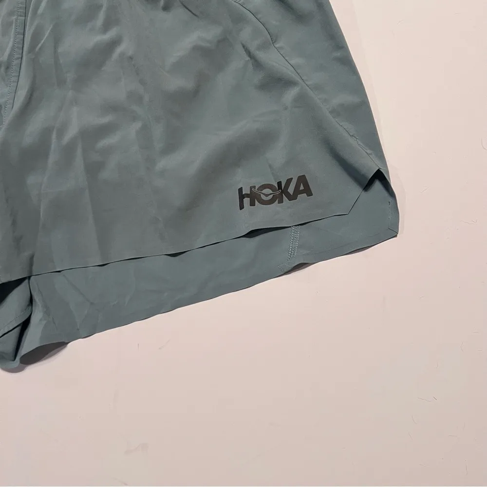 Hoka One One Women's 4" Trail Running Walking Shorts in Trellis Size Small - Image 6