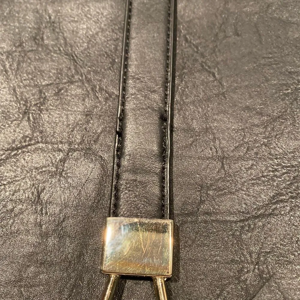 #135 Boutique Leather Black Saddle Bag - Image 5