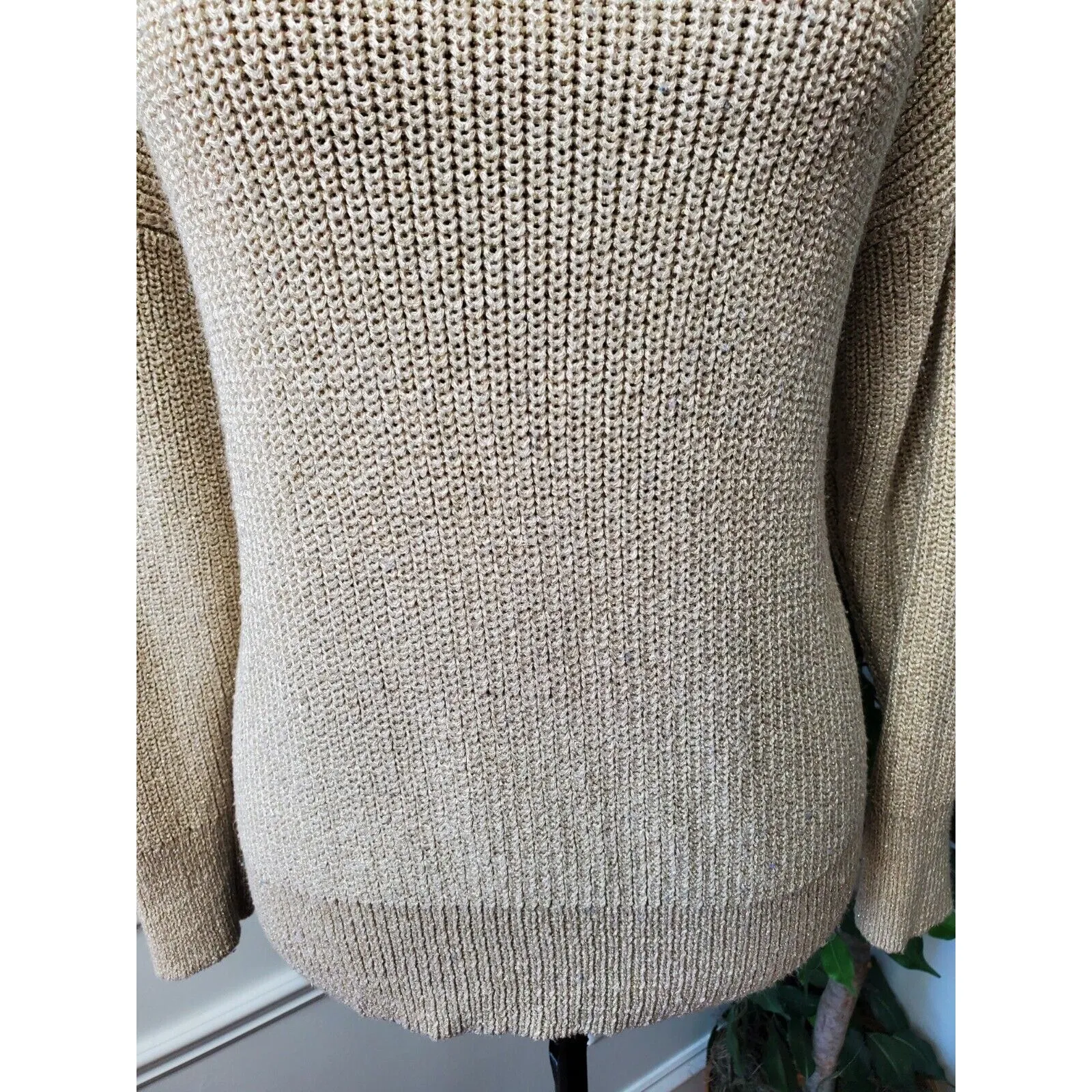 Loft Women's Beige Acrylic V-Neck Long Sleeve Pullover Knit Sweater Size Large - Image 5