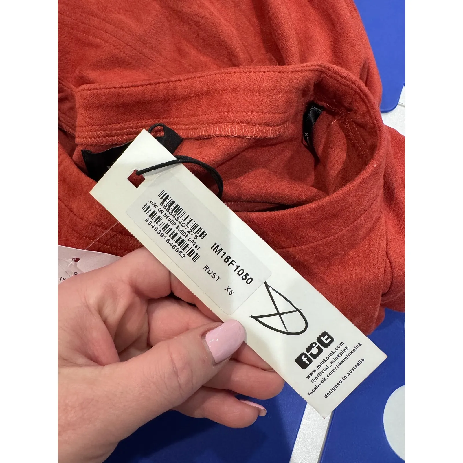 NWT MINKPINK Now or Never Rust Suede Effect T-Shirt Dress XS Casual - Image 8