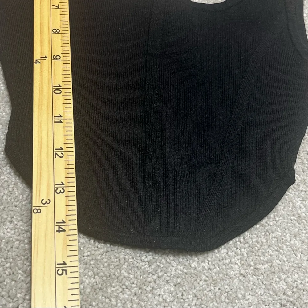 ARITZIA Babaton Sculpt Bustier Tank size XS - Image 6