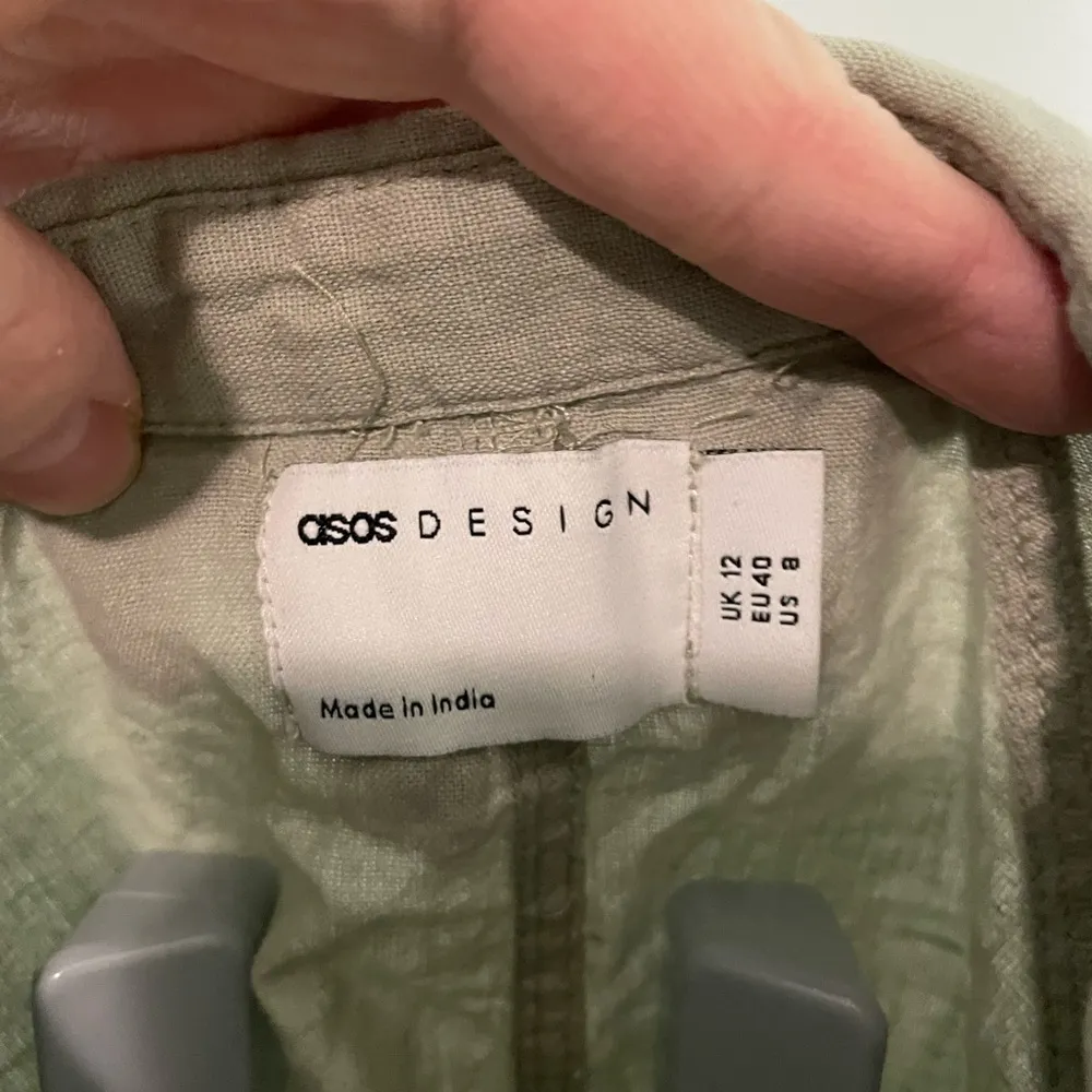 ASOS Light green  linen blend button front shirt with‎ tie front size 8 - Image 2