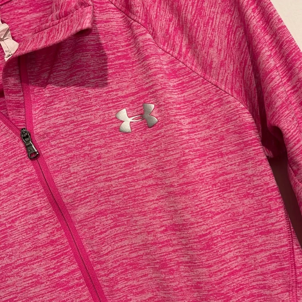 XS under Armour 1/2 zip long sleeve - Image 2