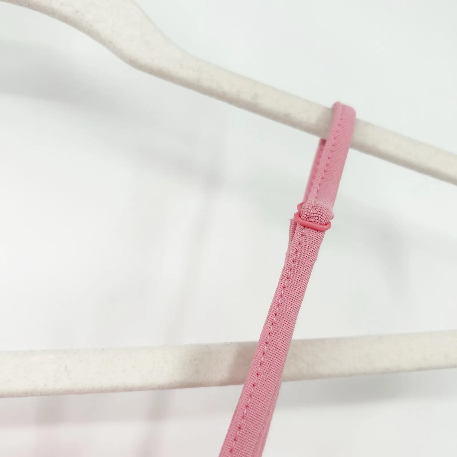 Shein Womens Girly Valentines Day Pearl Beaded Heart Cami‎ Crop Top Size XS Pink - Image 6