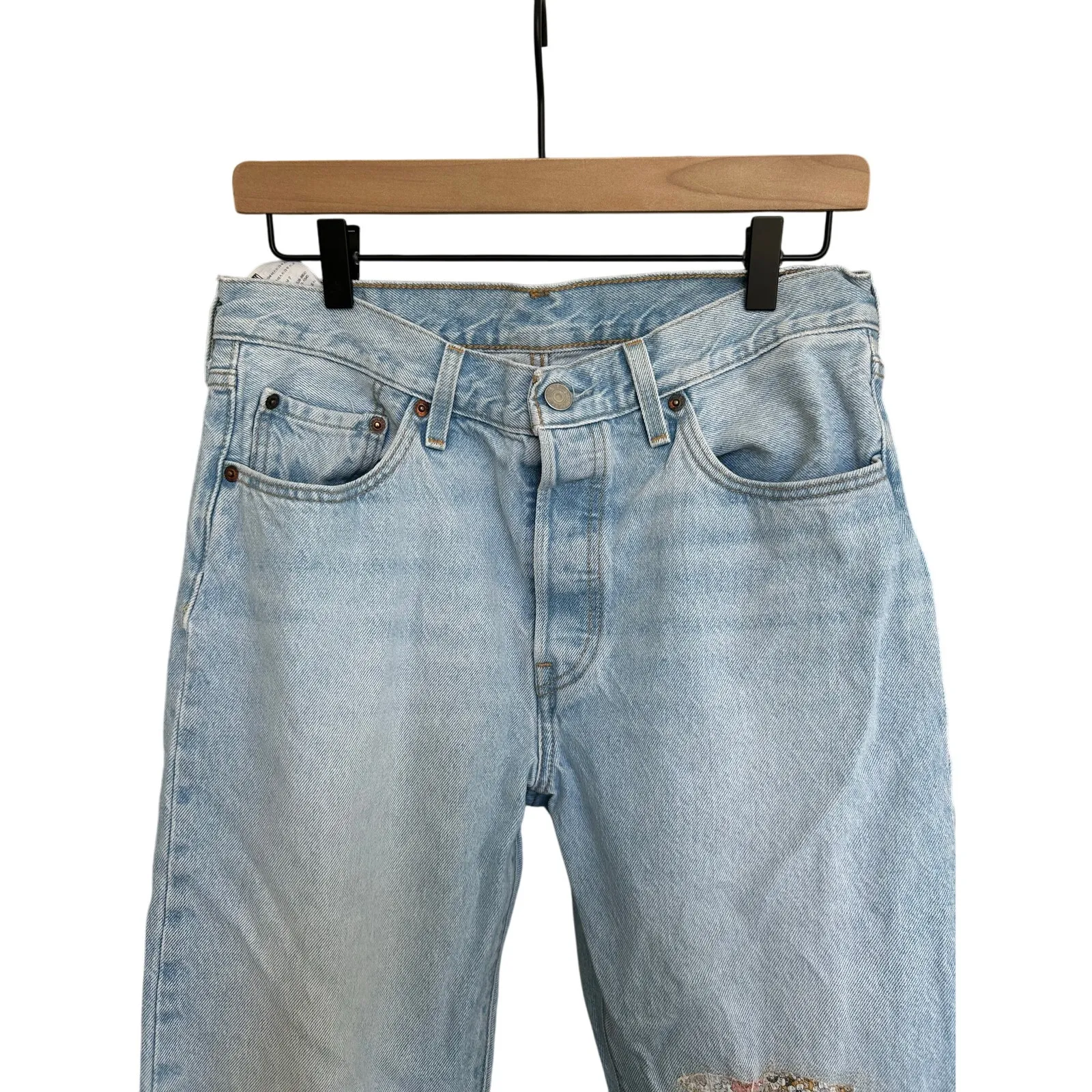 Levi Strauss & Co Women's 501 150th Anniversary Light Wash Floral Patch 29x30 - Image 11