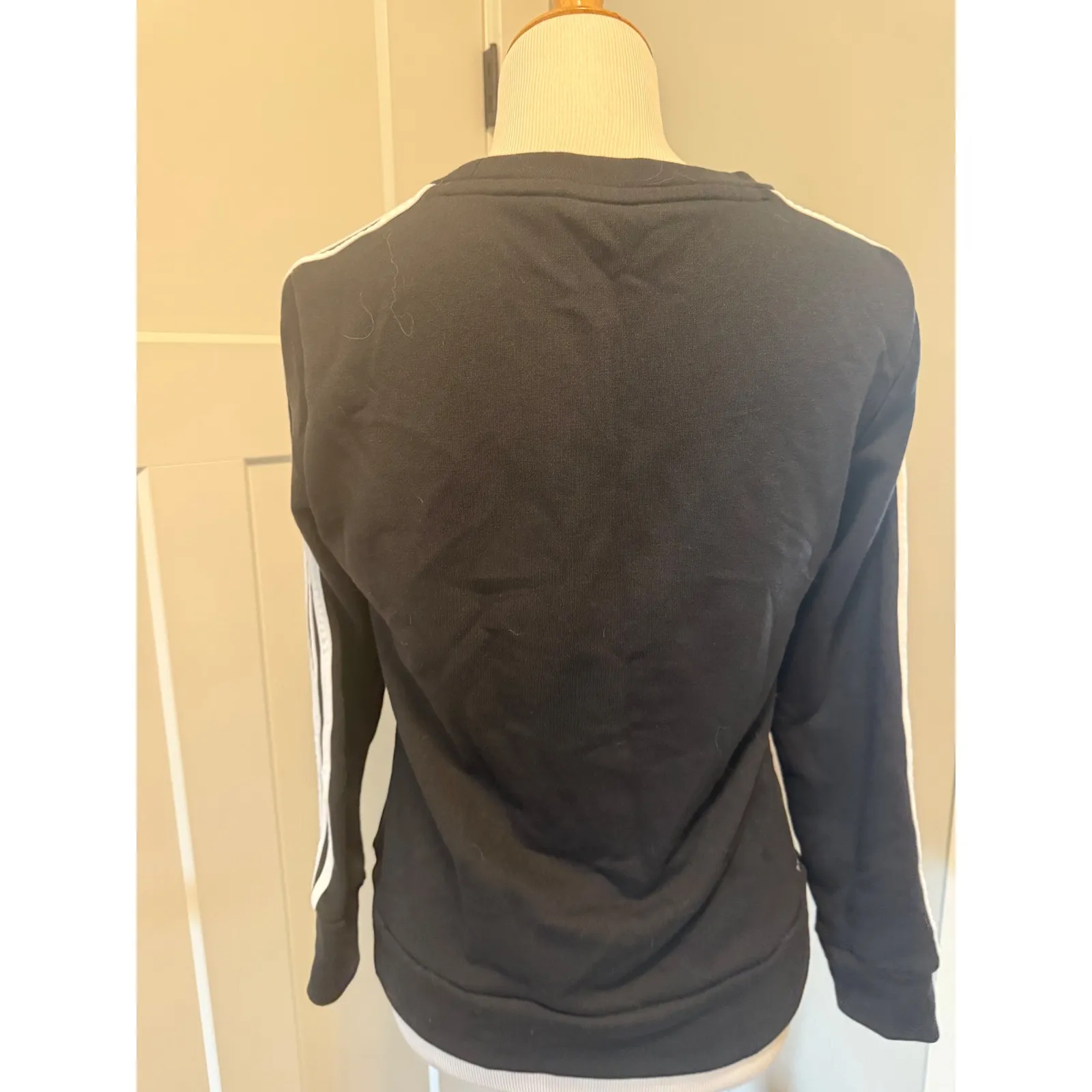 Adidas Women's Black‎ Long Sleeve Crewneck Sweatshirt Pullover Top Activewear - Image 4