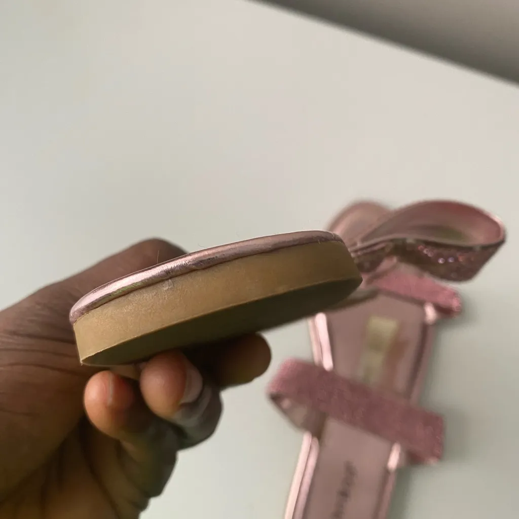 Bamboo  Women's Glittery Pink Sandals - Image 3