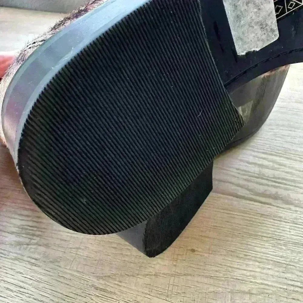 ALDO Size 8.5 Brown Leopard Faux Fur Buckles Ankle Motorcycle Boots - Image 5