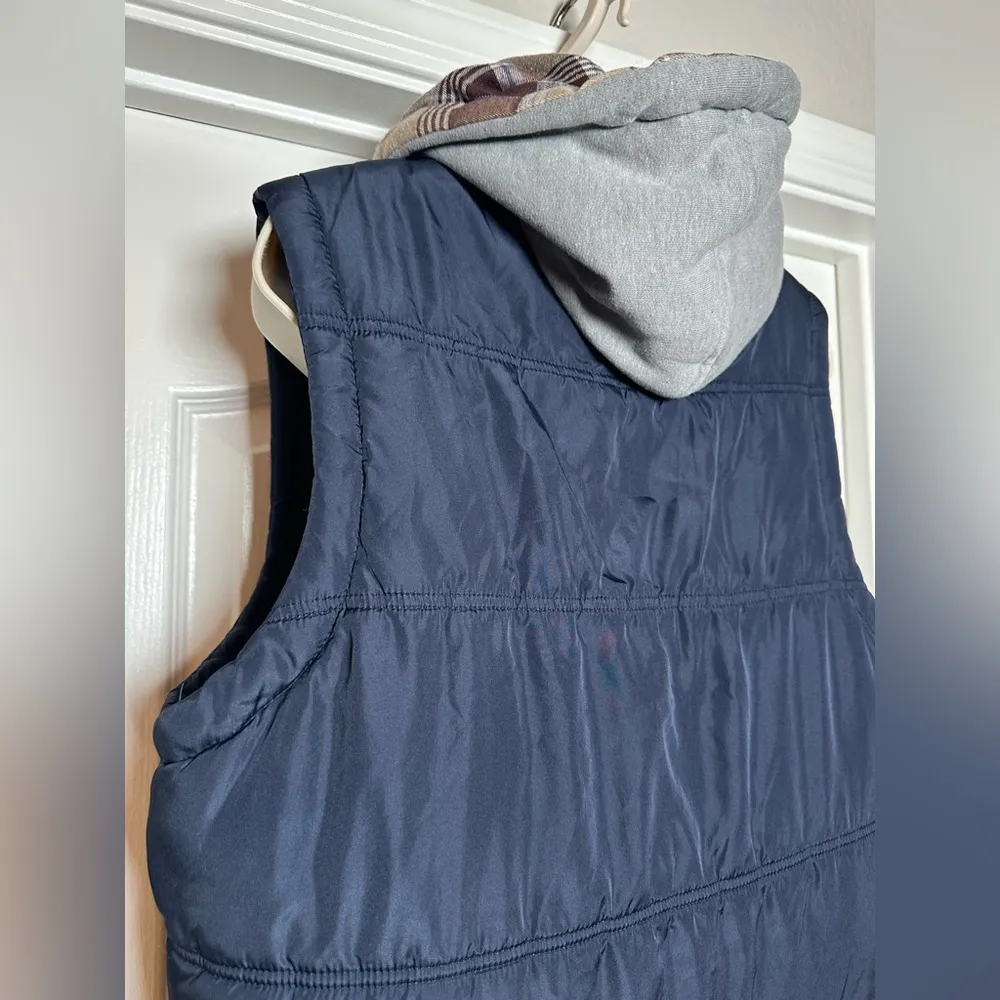 American Threads Blue Button Up Hooded Women’s Cotton Blend Zip Up Puffer Vest - Image 9