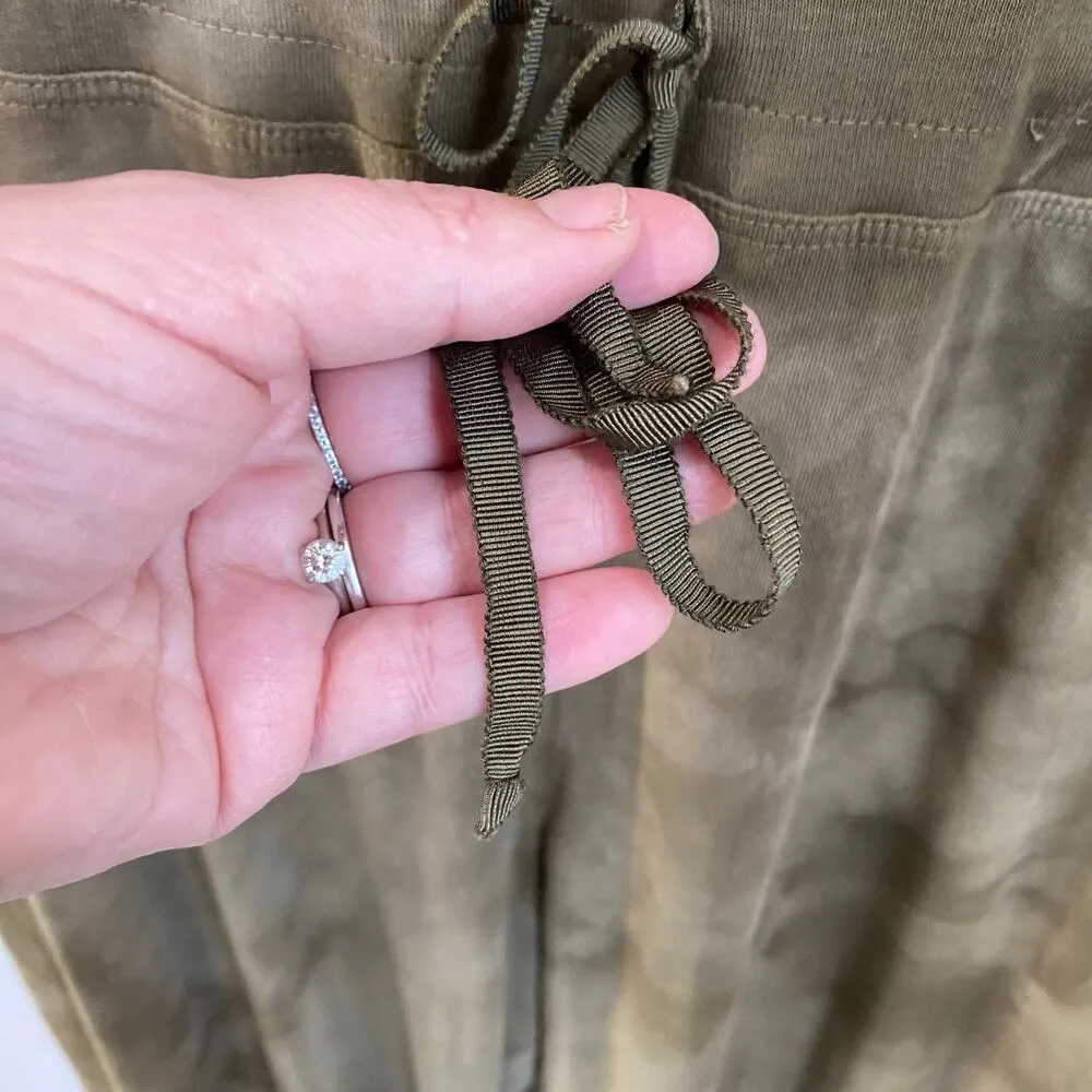 Raquel Allegra Jersey Shortsleeve Jumpsuit in Army Green Size 0 = US XS - Image 6