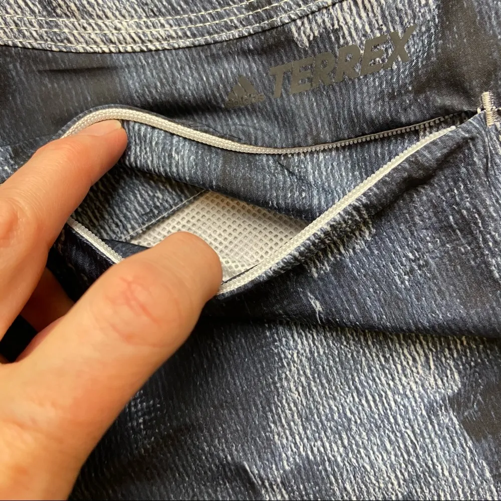 Adidas Terrex Parley All-Around Shorts. Size Small - Image 9