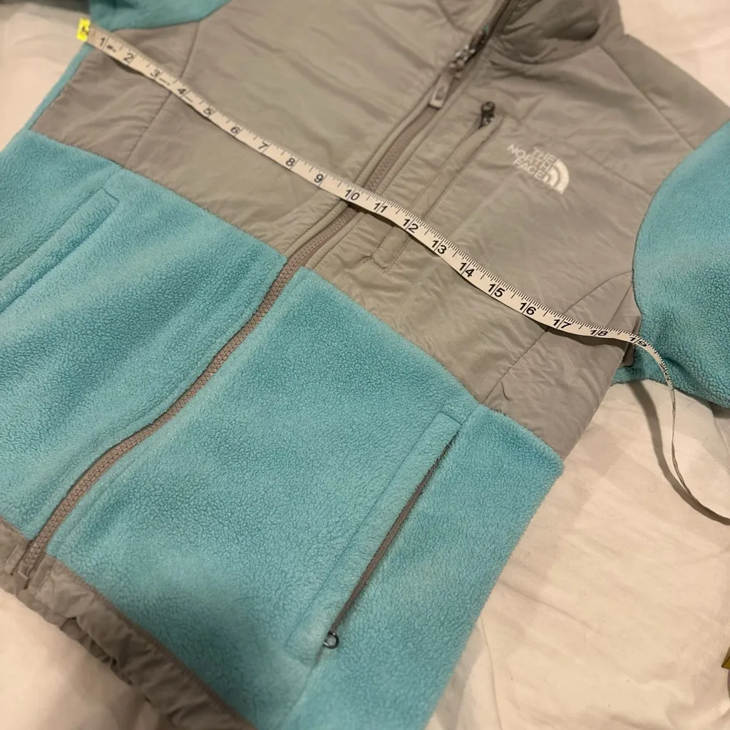 North Face Sz:S Y2K Sky Blue/ Gray Polartec Denali Full Zip Fleece Jacket. - Image 3