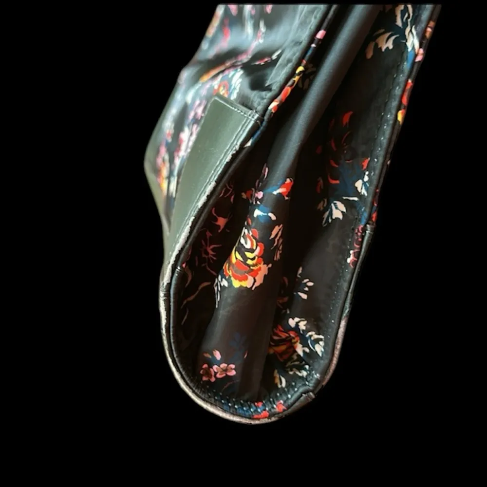 Tory Burch Ella Green Floral Nylon Bag with Dark Green Straps, Details & Bottom - Image 11