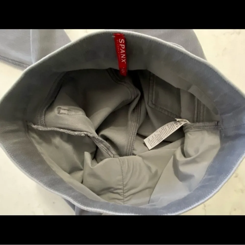 SPANX earthy taupe skinny Jean-ish Ankle leggings size small - Image 4