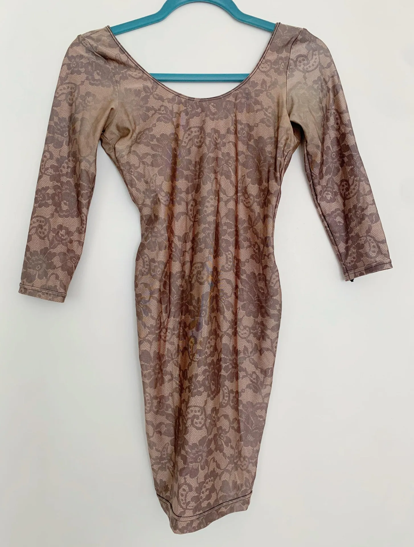 Bodycon Nude Floral Dress - Image 4