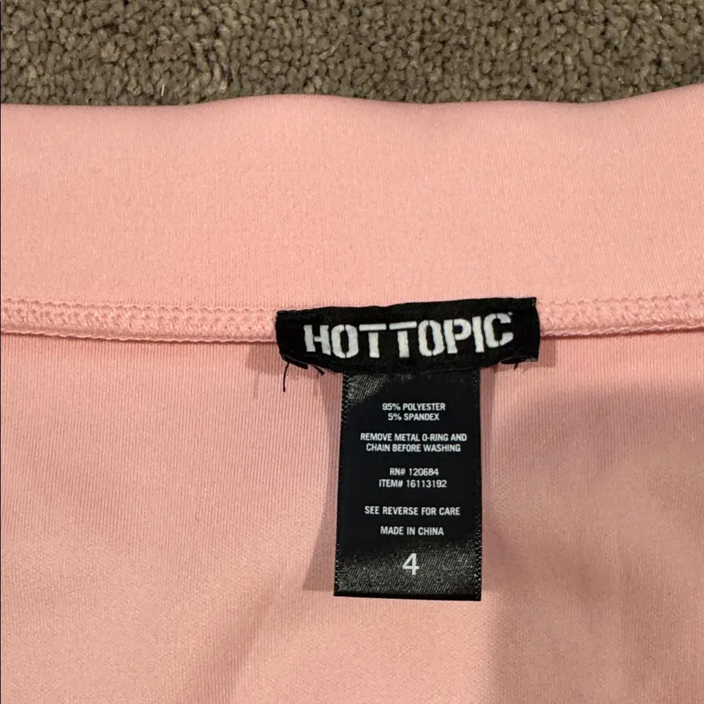 Hot Topic Pastel Pink O-Chain Skirt SIZE 4 - Image 4