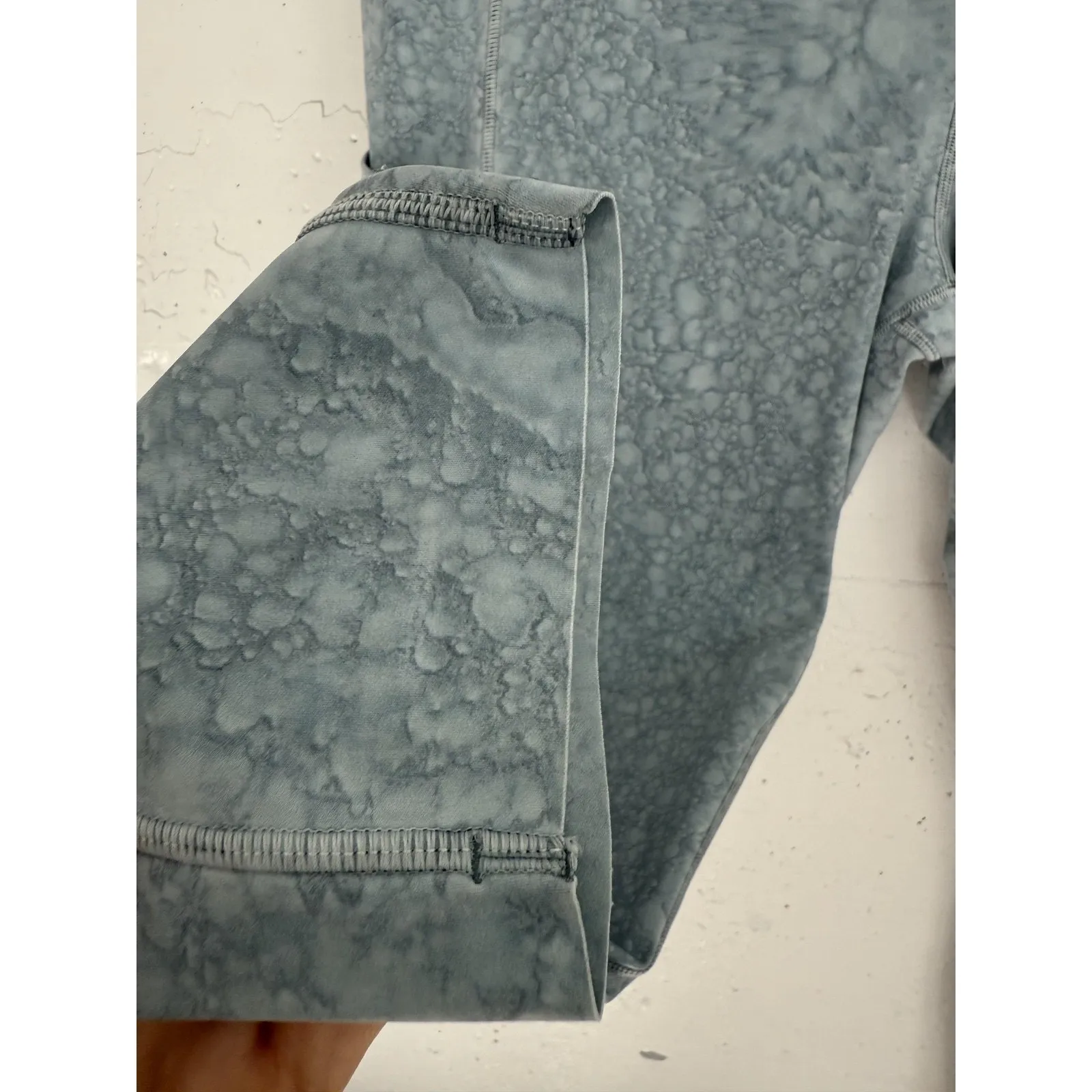 Lululemon Leggings Womens 14 Fast free tight 25" Nulux City Grit White blue - Image 4