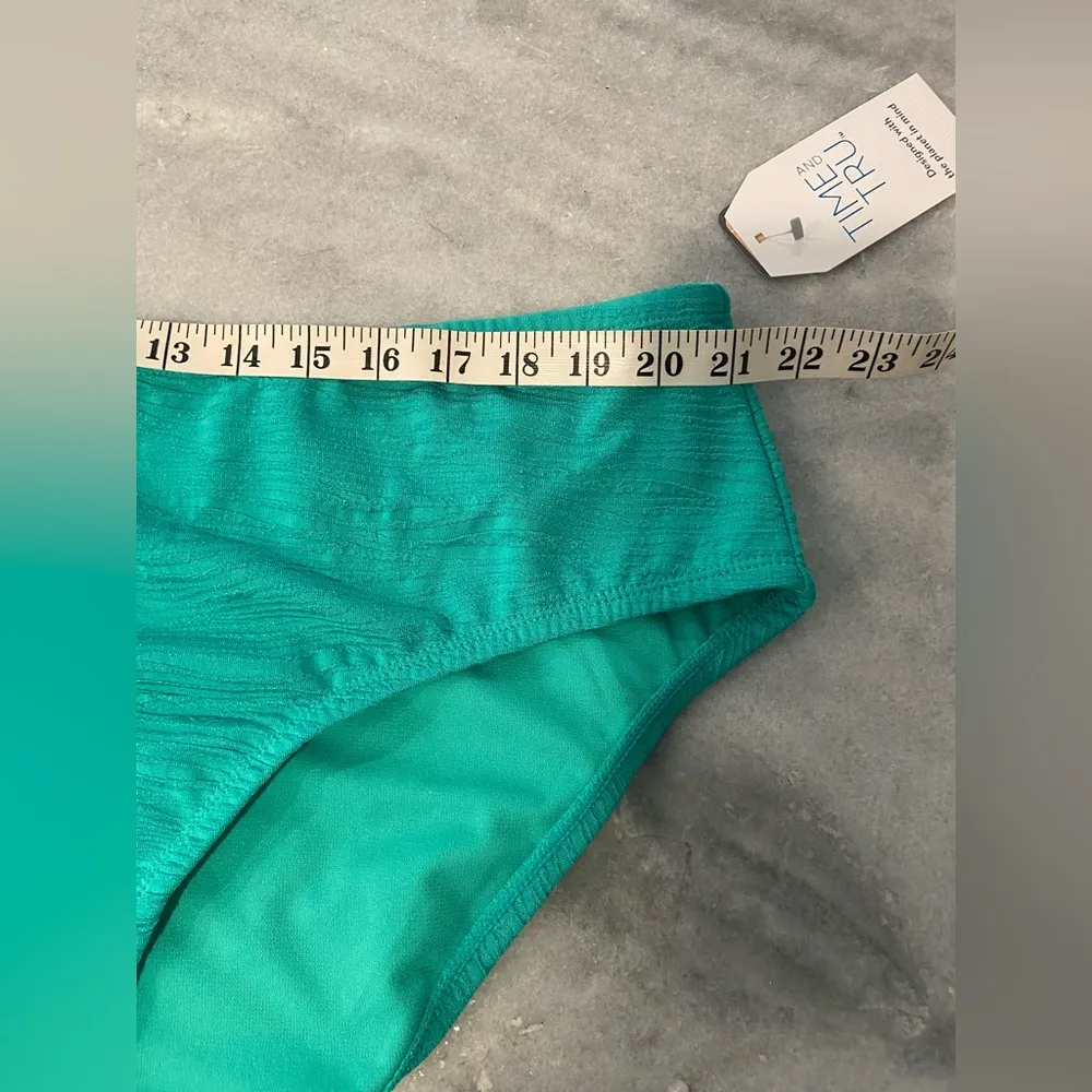 NWT Time & Tru Size 3X Jade Green Mid Rise Zebra Textured Bikini Bottoms - Image 9