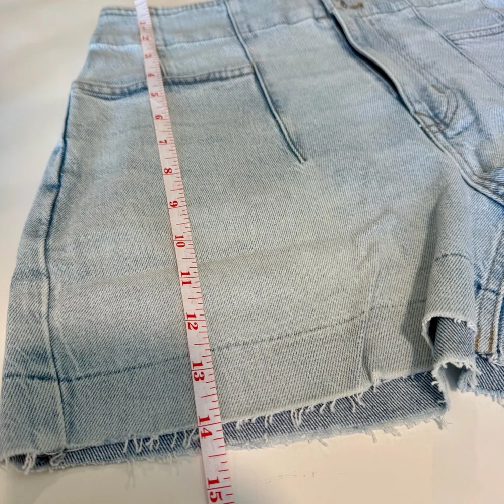 M Jeans by Maurice’s Light Blue High-Waisted Jean Shorts with Frayed Hem - Image 13