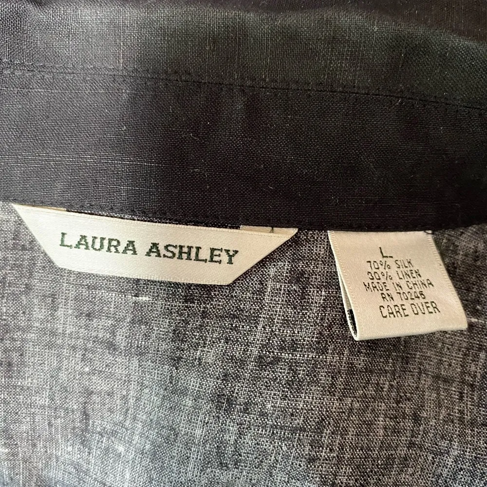 Laura Ashley  70%Silk 30% linen Floral Black Shirt for women’s - Image 5