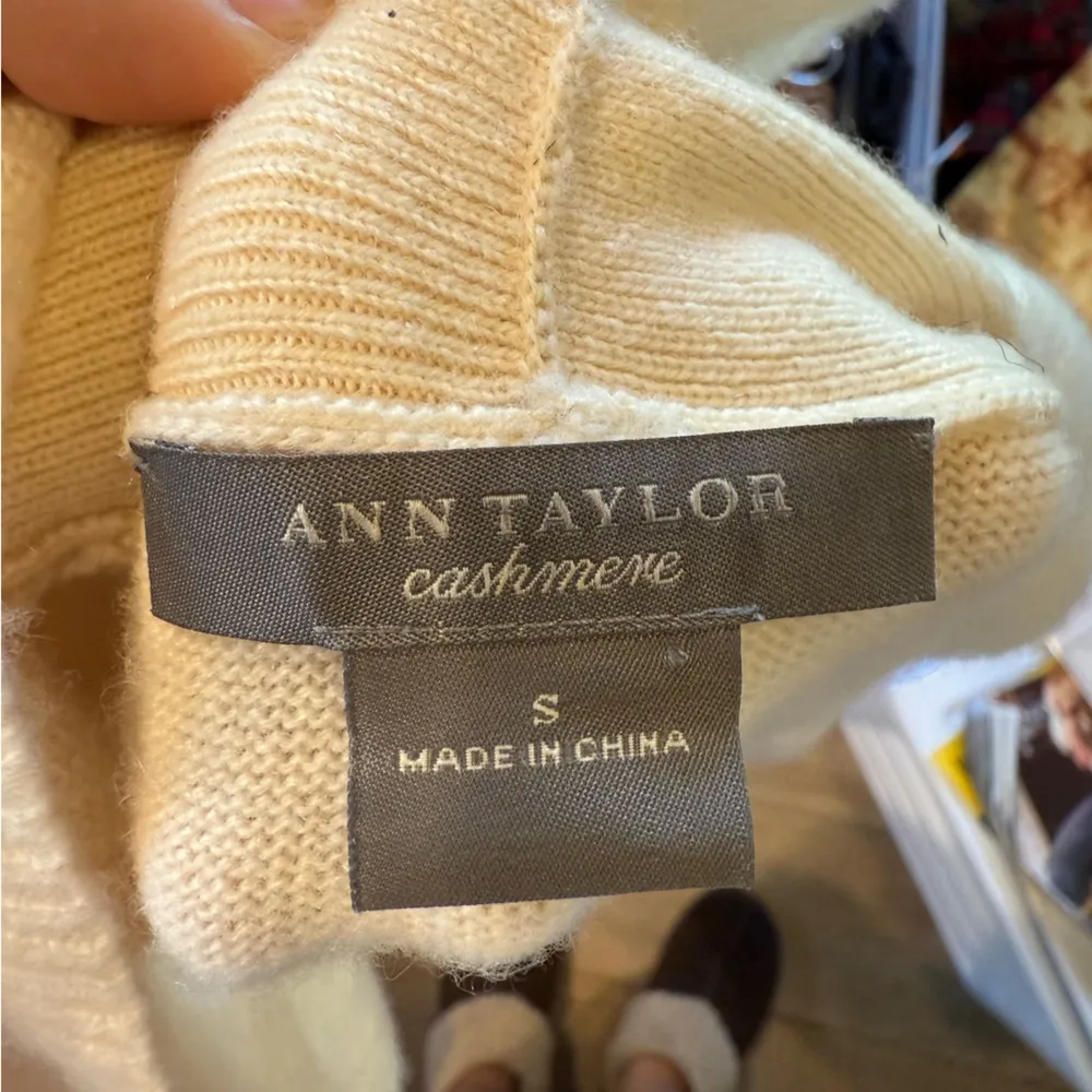 Ann Taylor Cashmere Cream Ruffled Sleeveless Top - Image 4