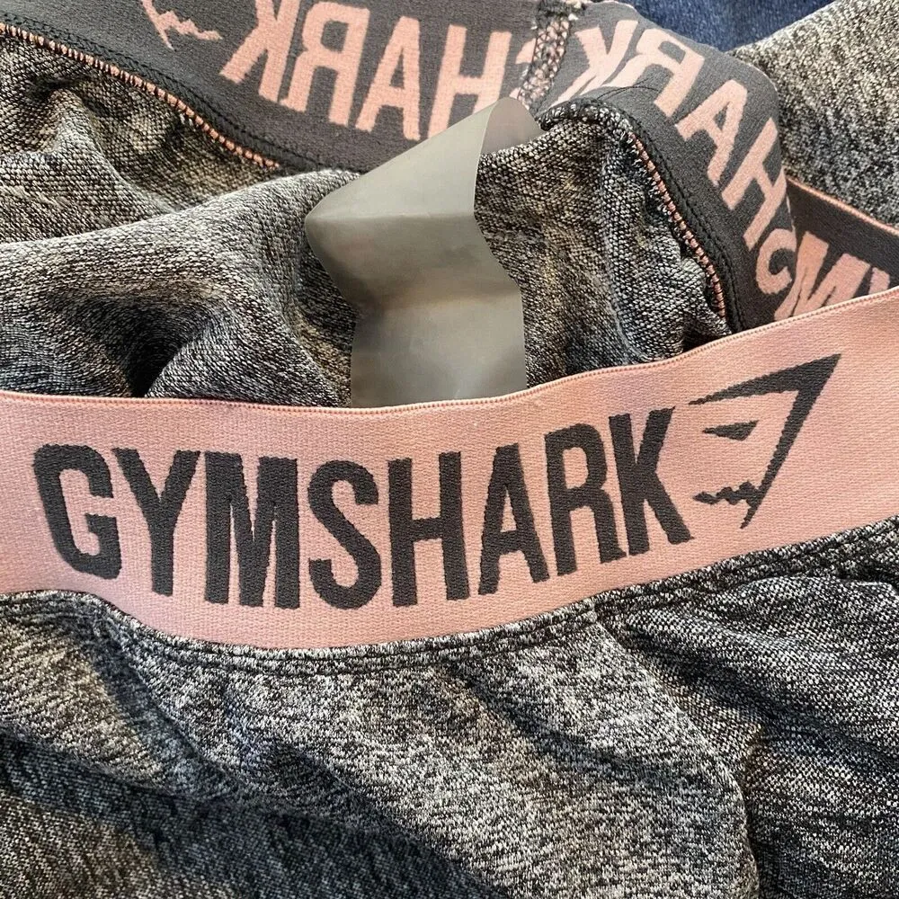 Gymshark Seamless Logo Waist leggings Size Small Pink Grey In good condition. - Image 4