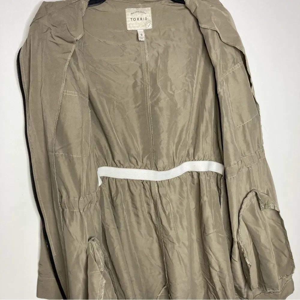 Torrid khaki jacket size 0‎ - Image 4