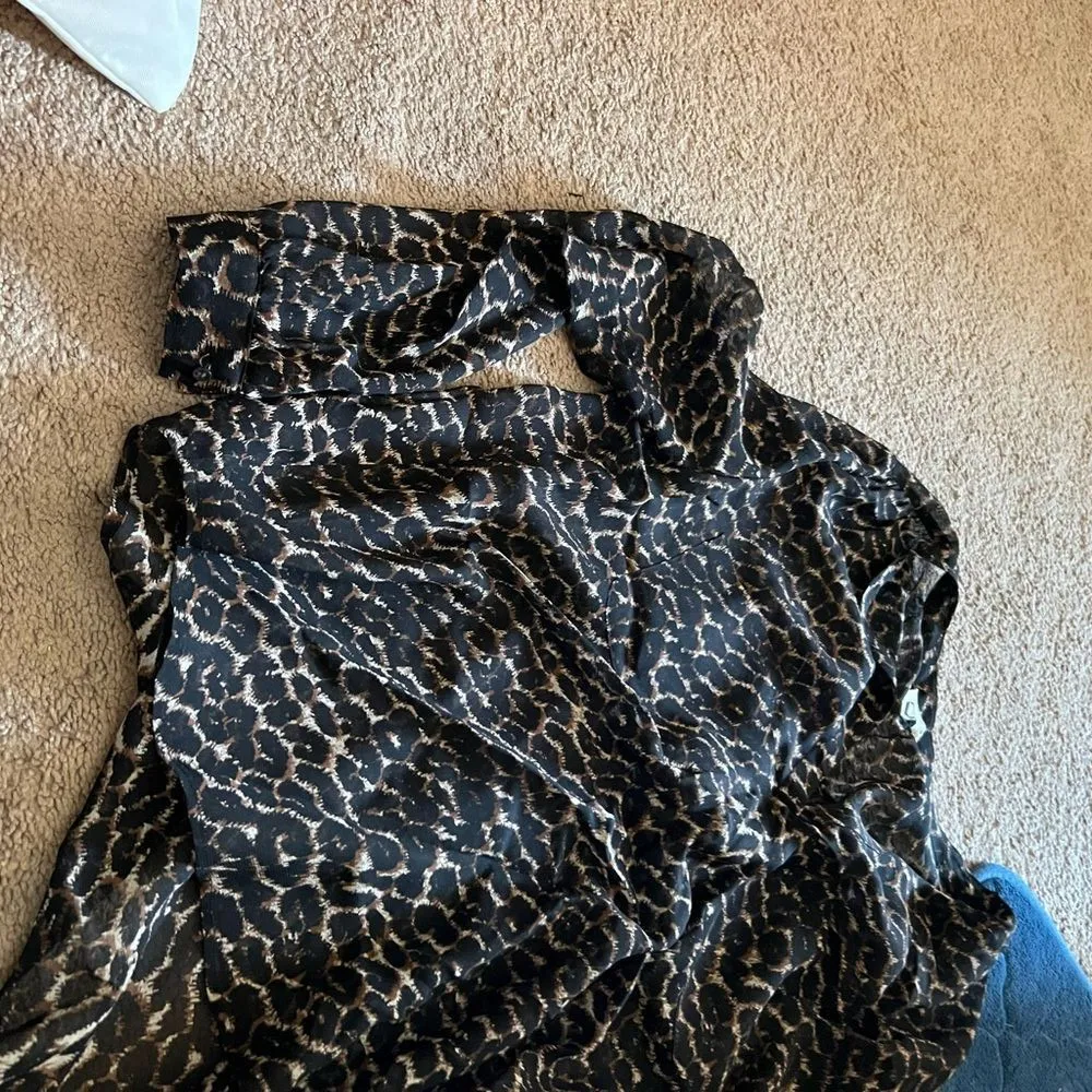 Joie  silk blouse small - Image 4