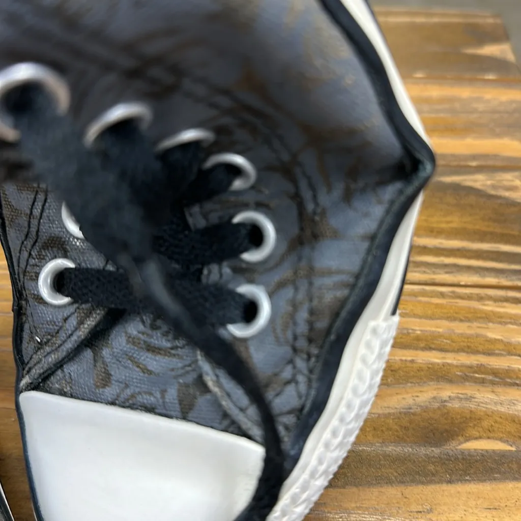 Converse All Star Gray with Black Rose Print Chuck Taylor Sneaker Shoes Womens 7 - Image 9