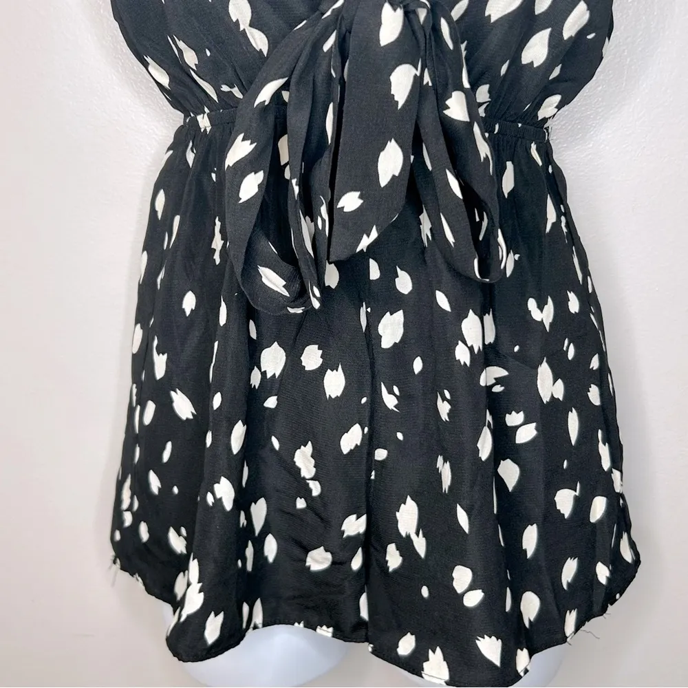 Superdown Revolve Shelby Front Tie Romper Size XXS - Image 8