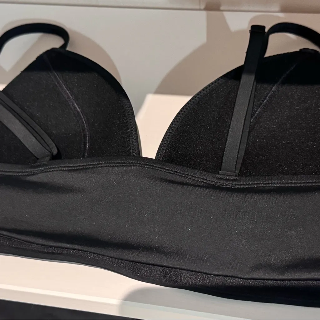 Adore Me  Black Bralette - Image 5