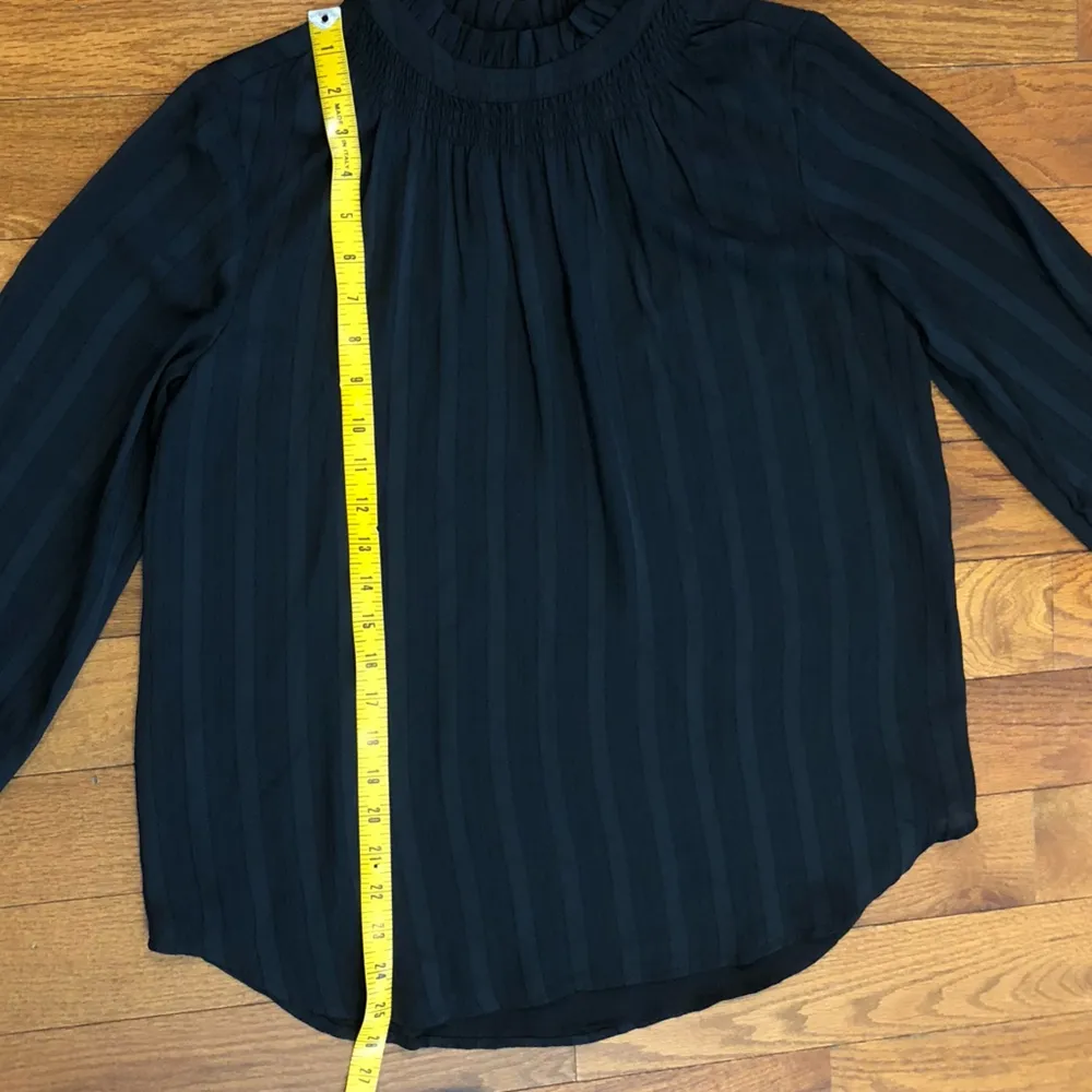 Black Pleated Blouse with Ruffle Trim Women's Small - Image 4