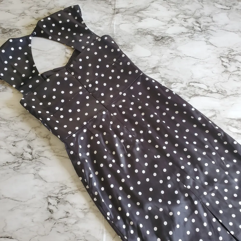Whbm black polka dot satin sheath dress size 6 - Image 8