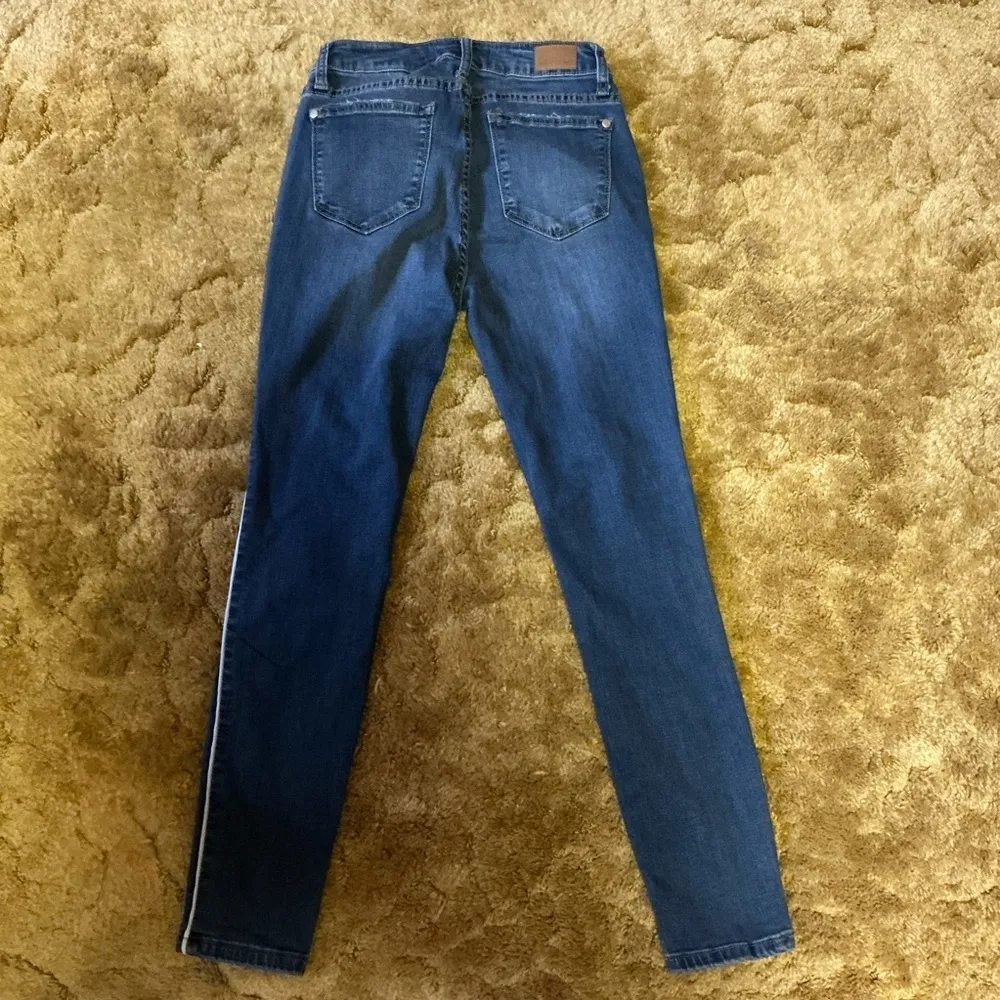 Judy Blue Skinny Jeans Women’s Mid Rise Stretch Denim Dark Wash - Image 11