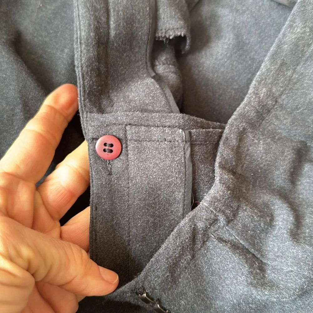 Max studio grey maxi skirt size 4 - Image 10