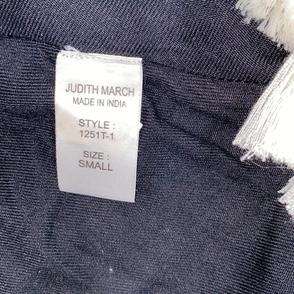 Judith March black floral embroidered swim cover top size small oversized - Image 7