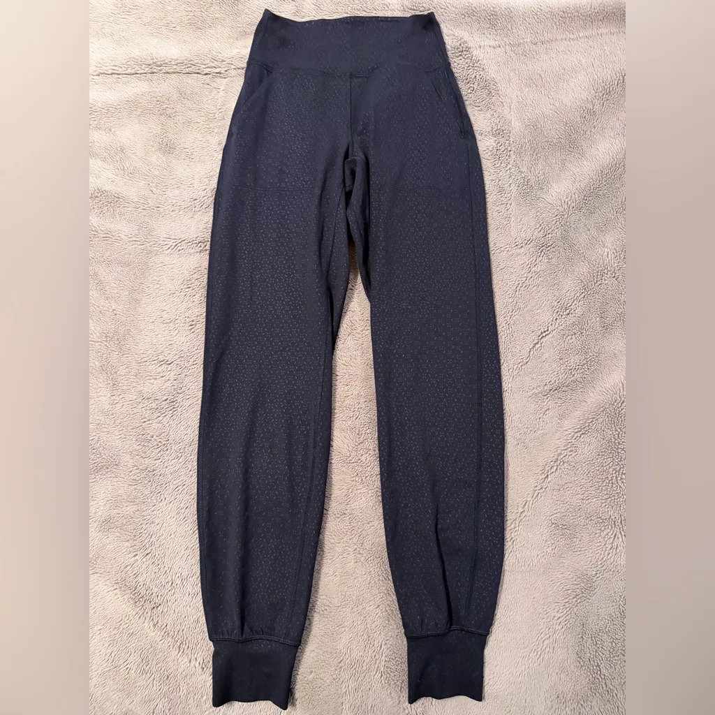 Lululemon Align High-Rise Jogger size 2 - Image 3