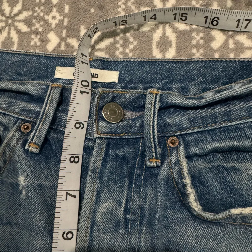 Grlfrnd Revolve Beverly Denim Bermuda Shorts In One For The Road Wash‎ Size 24 - Image 8