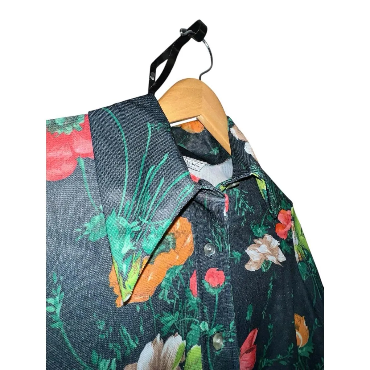 NPC Fashions VTG 1970s Floral Polyester Cottagecore, Grannycore, Boho Shirt M/L Size M - Image 2