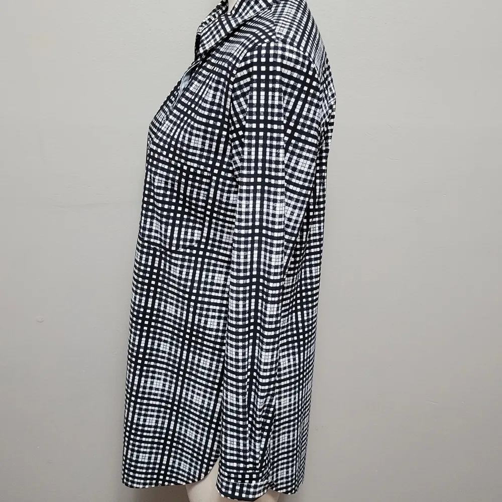 Lysse Schiffer black plaid microfiber Button down size small - Image 5