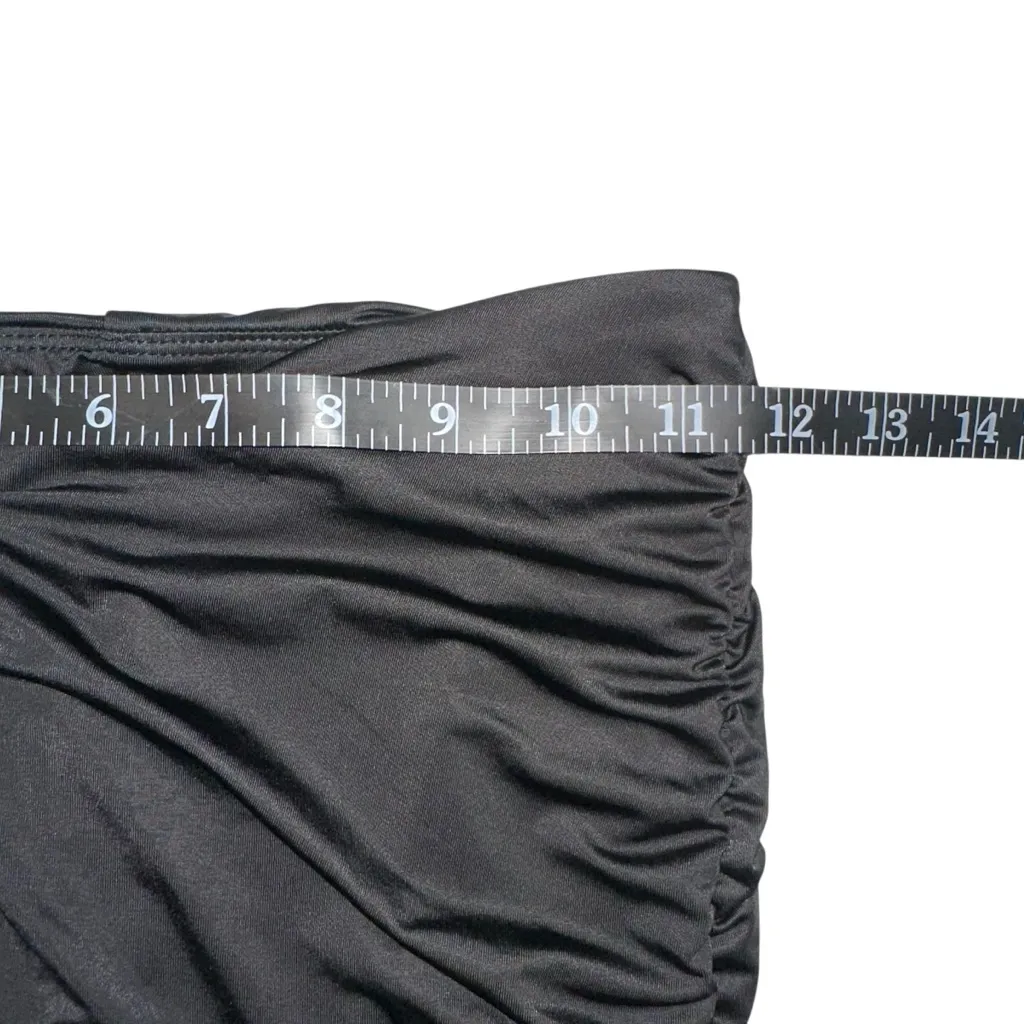 Oh Polly Tiani Skirt and Maeva Set Black Maxi Skirt and Long Sleeve Crop Top 6 - Image 9