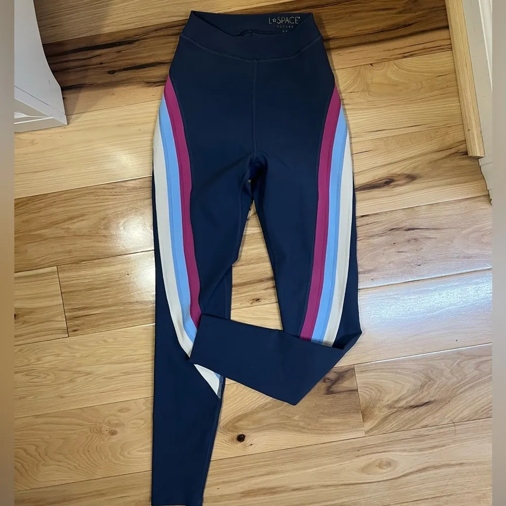 L*SPACE Chasing Rainbows Leggings Blue Pink Size Small Active Gym Pilates Yoga - Image 4