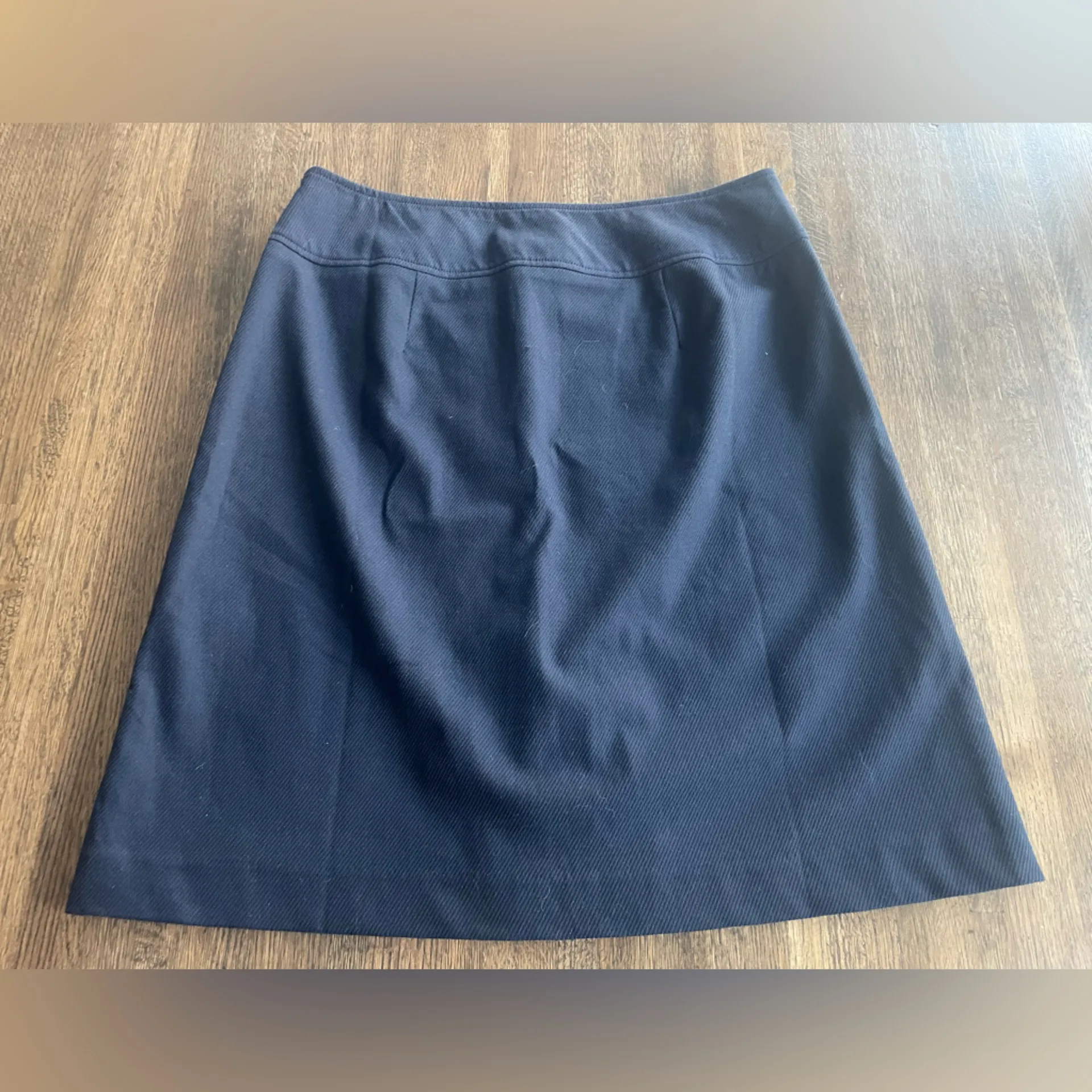 Talbots  Navy Skirt with Gold Buttons - Size 8 - Image 5