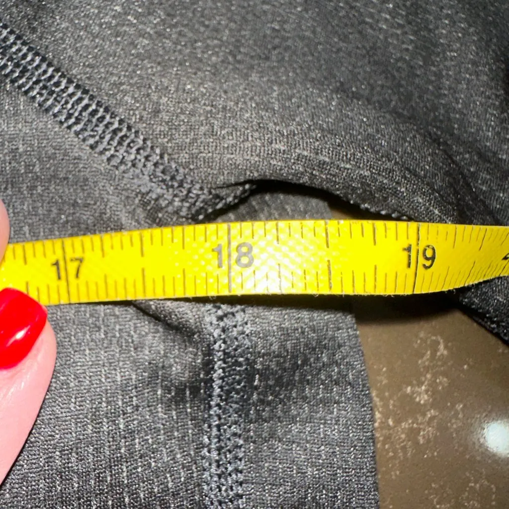 The North Face Women's  Vapor Wick Pullover Performance T Shirt Grey‎ Size Large - Image 6