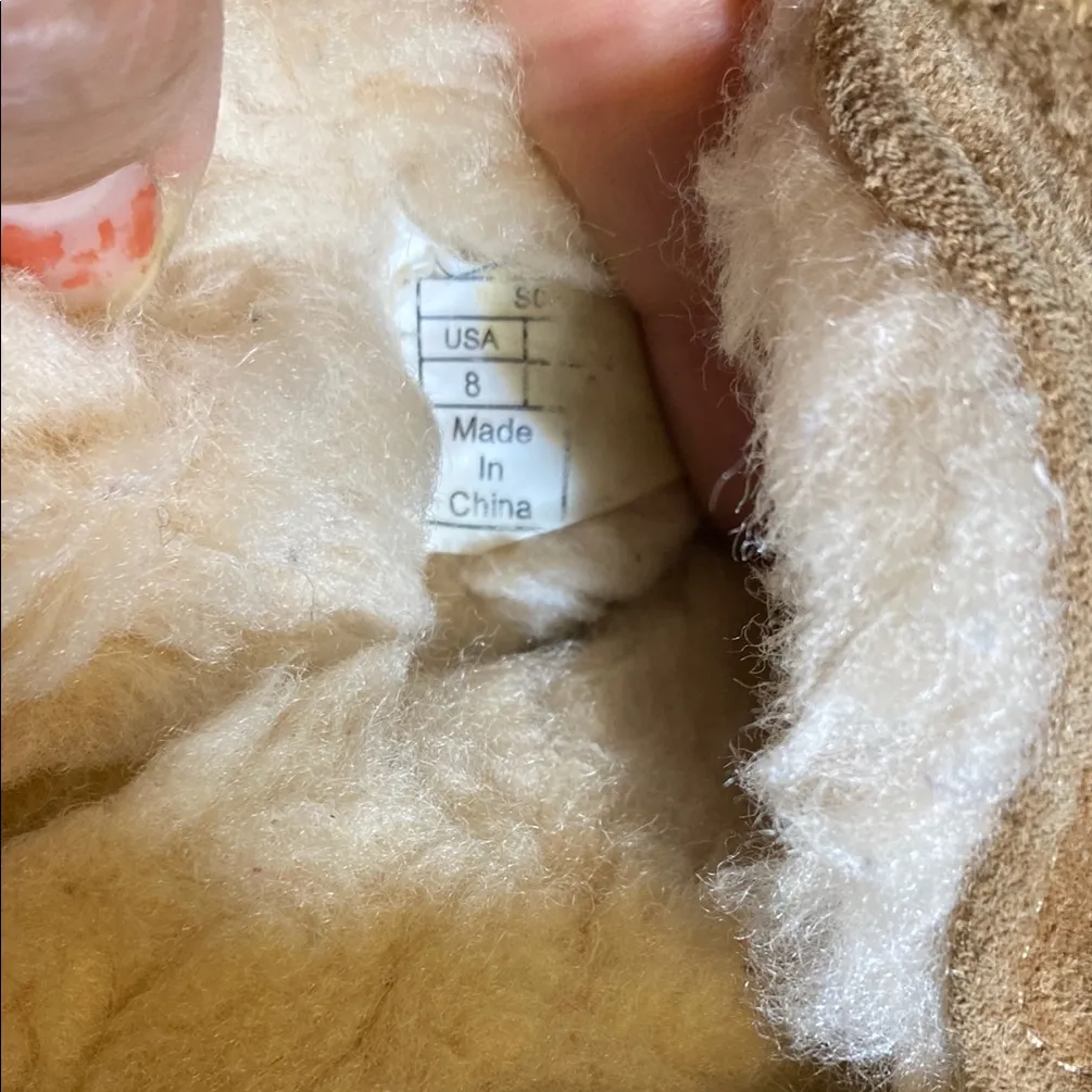 UGG Tan Suede Moccasin Slippers size 8 - Image 10