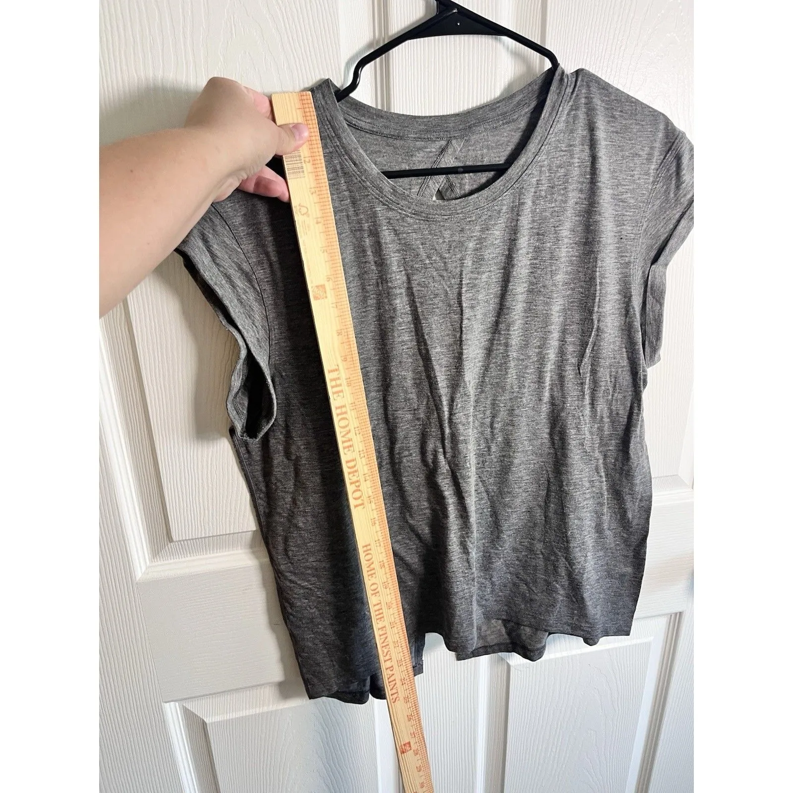 Lululemon Box It Out Short Sleeve Workout Top with Open Back 8 Heather Gray - Image 3