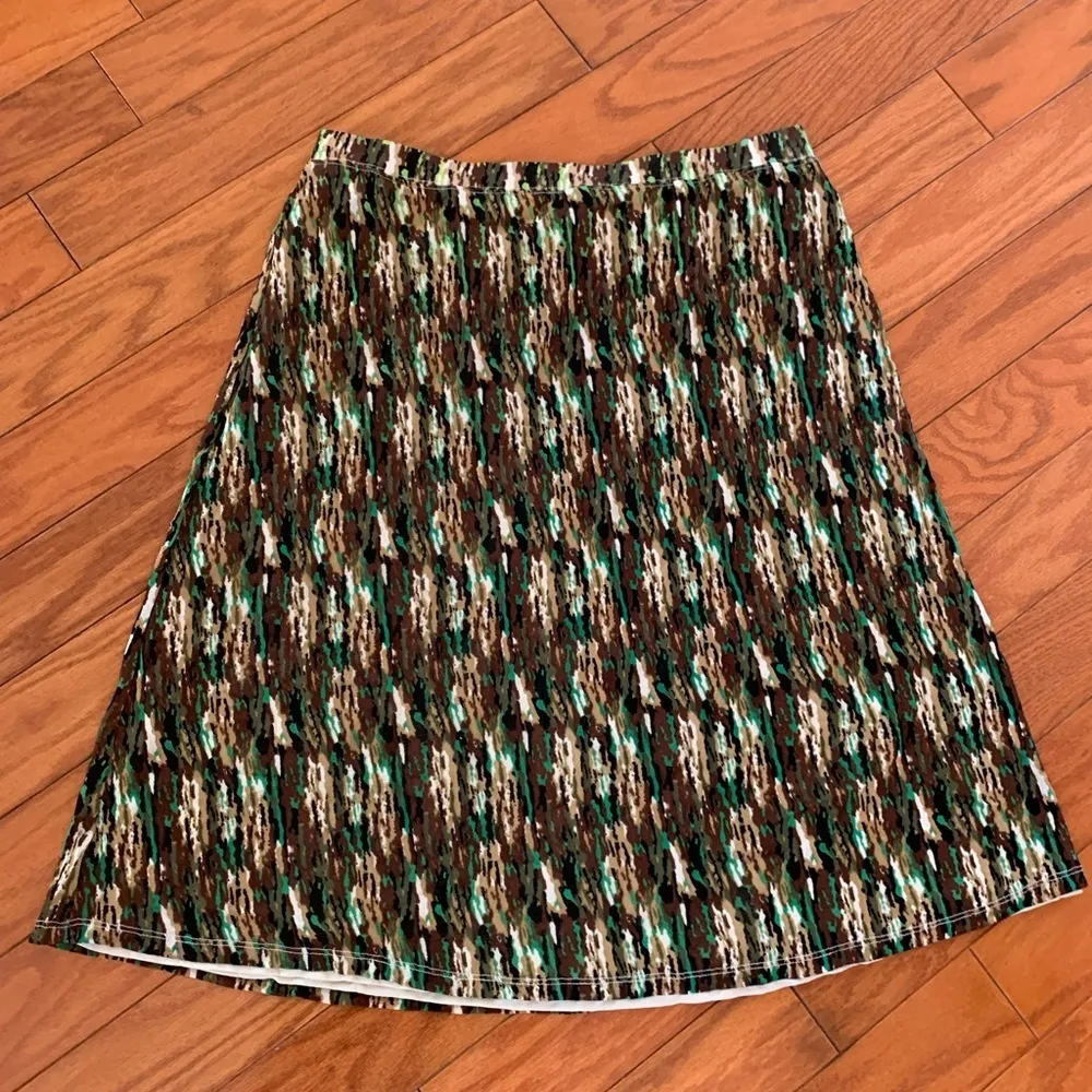 - Jaclyn Smith medium multicolor‎ skirt Brown Green Tan Nylon Fall Pencil medium - Image 2