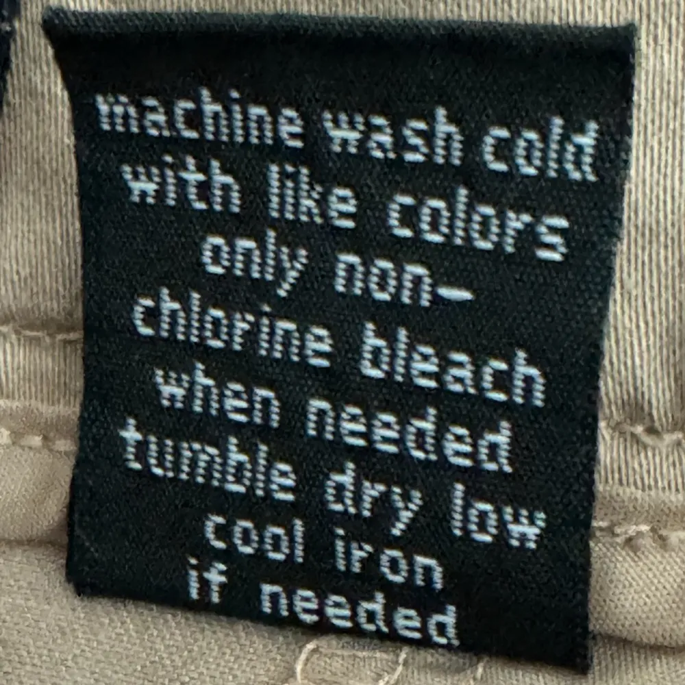 The Limited Drew Fit Women's Bermuda Chino Dress Shorts Sz 10 Beige 13” Inseam - Image 7