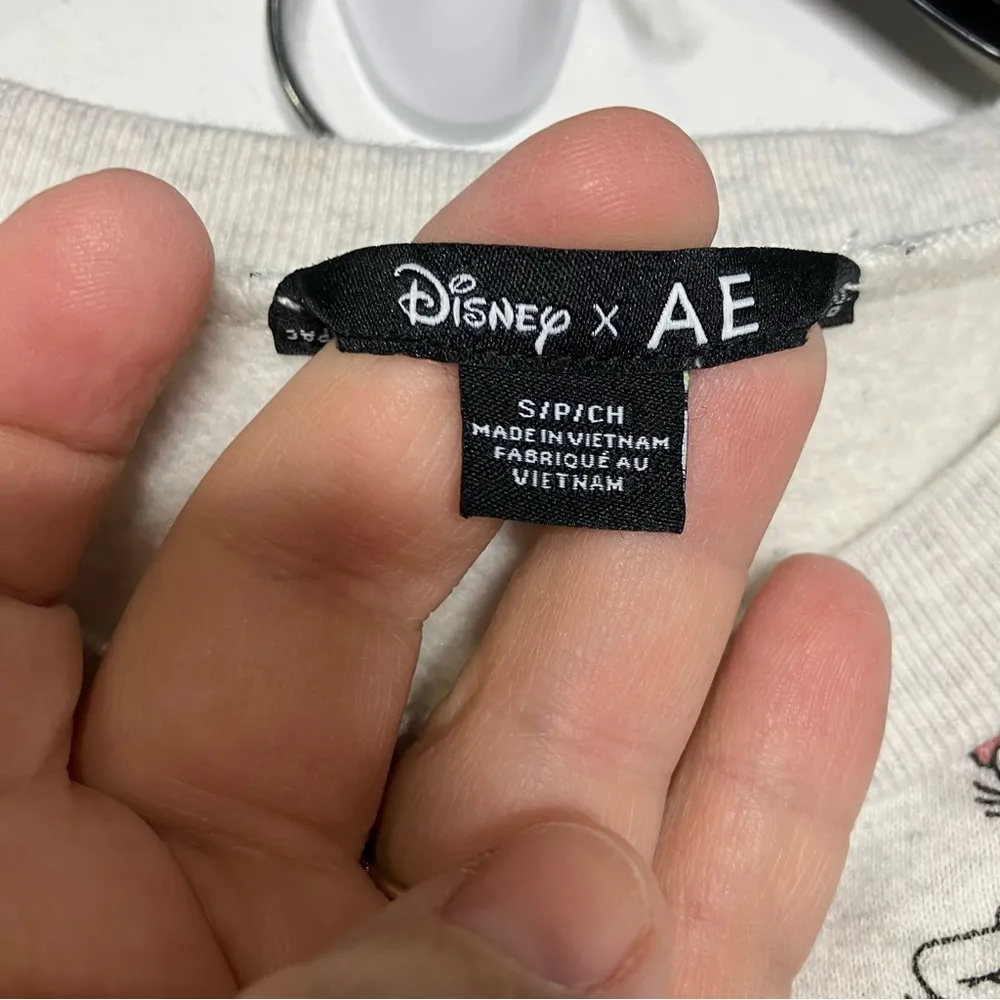 Disney x American Eagle lounge set Christmas Mickey Mouse Donald Duck size small - Image 7