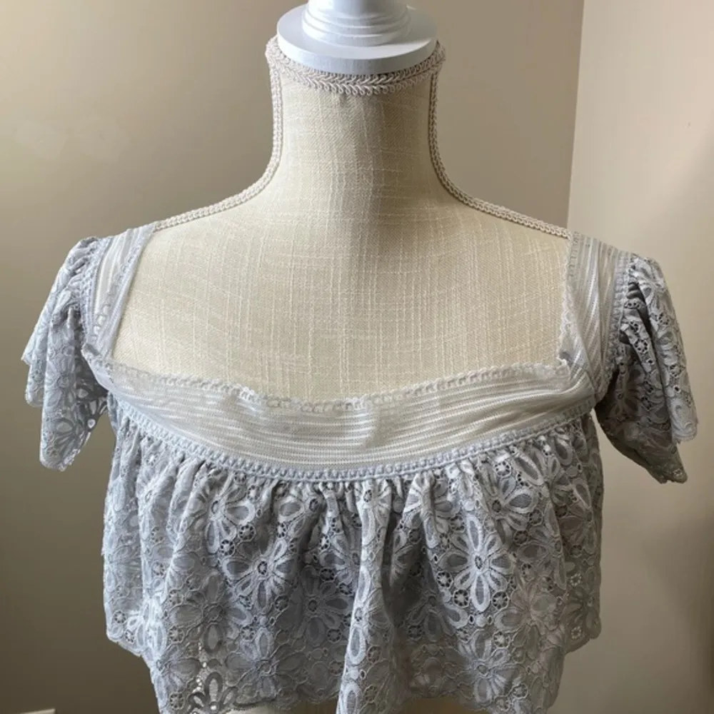 Victoria’s Secret sexy off the shoulder crop bralette size large - Image 5